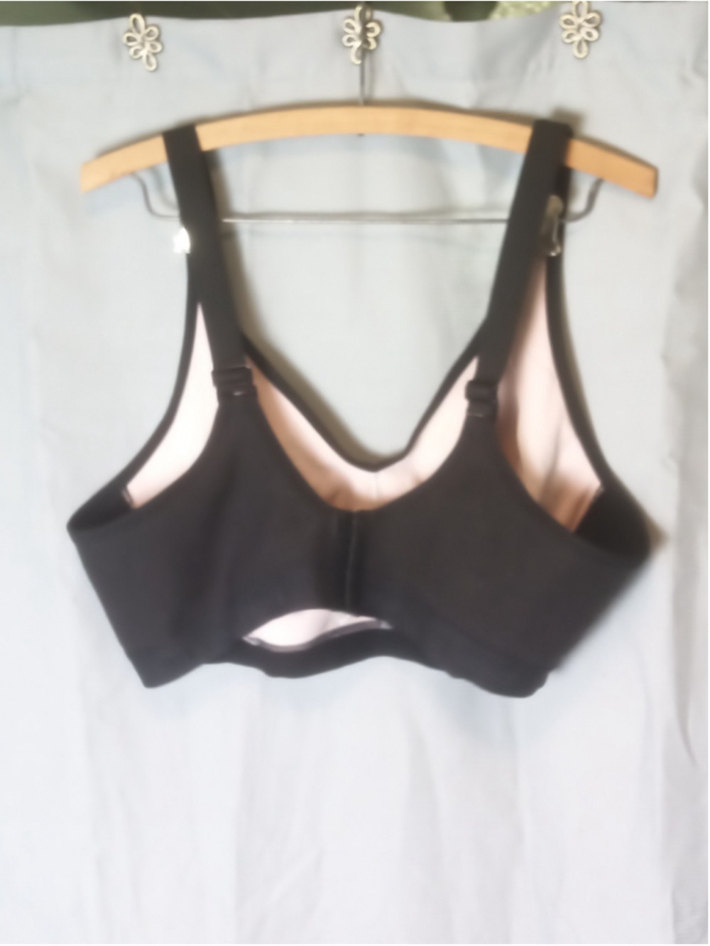 Women's Cacique Black & Beige Lace Full Coverage No-Wire Bra 44D - Picture 2 of 7